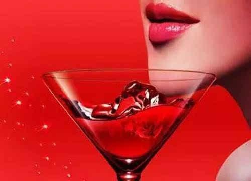 95后女孩賣蛋糕致富，躋身成功人士！